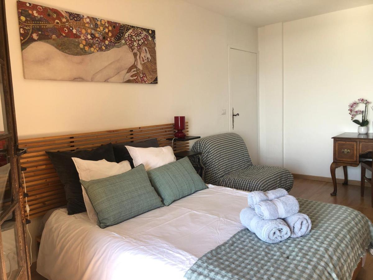 "Aux Balcons Du Riou" Avec Vue Mer 180 Degres Vence Exteriör bild
